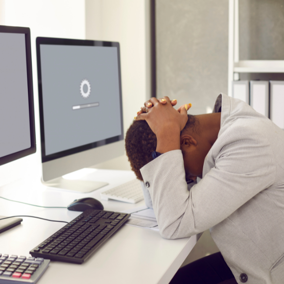 AI-assisted-web-chat-hero-img-1